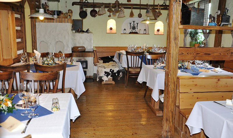 Restaurace u Johana, 3 km